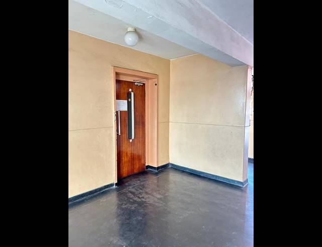 1 BEDROOM APARTMENT FOR SALE IN DURBAN CBD